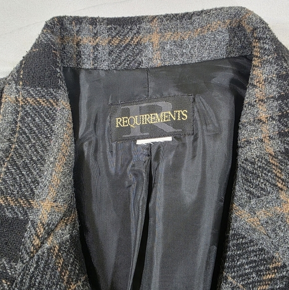 Requirements Black and Gray Plaid Wool Blend Blazer - Picture 2 of 8